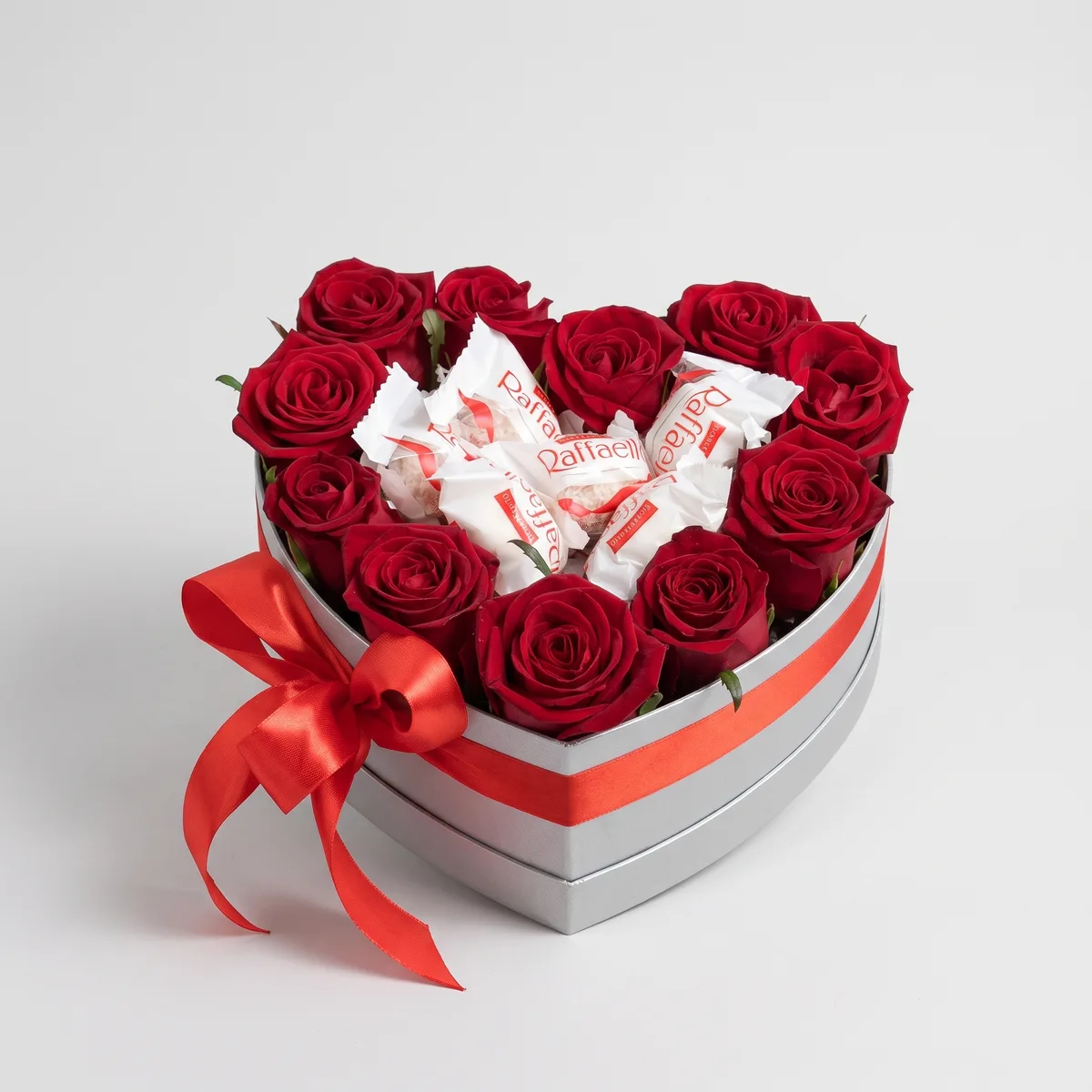 Red Roses and Raffaello in a Heart — 1
