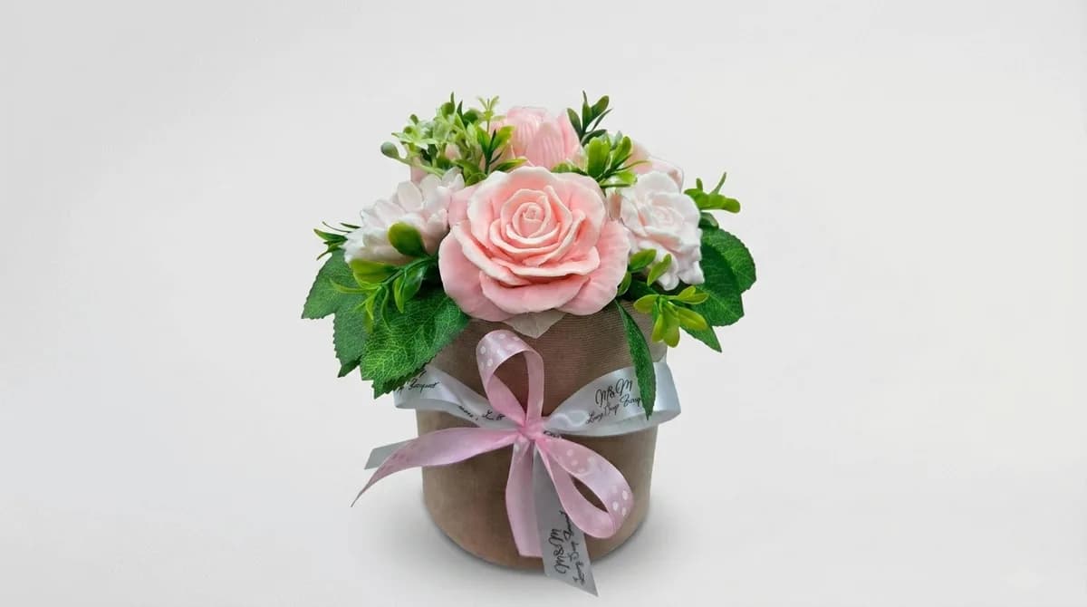 Soft Pink Soap Flower Bouquet in Kraft Box image